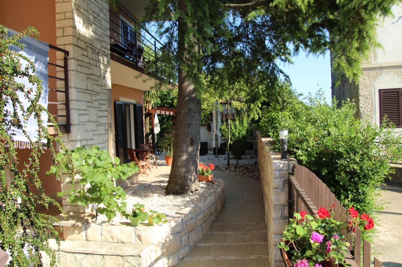 Apartments Eva Umag Extérieur photo